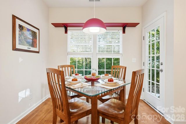 2100 Pineapple Court, Matthews, NC 28105