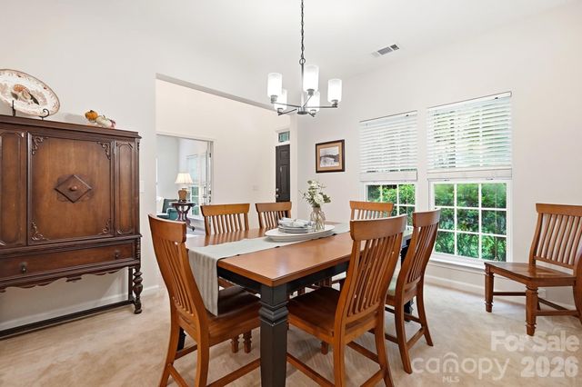 2100 Pineapple Court, Matthews, NC 28105