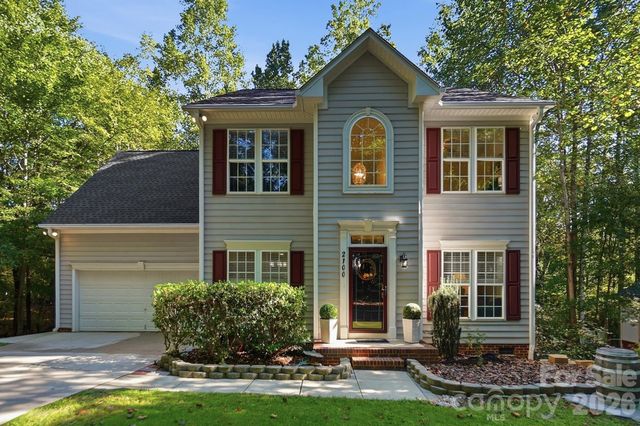 2100 Pineapple Court, Matthews, NC 28105