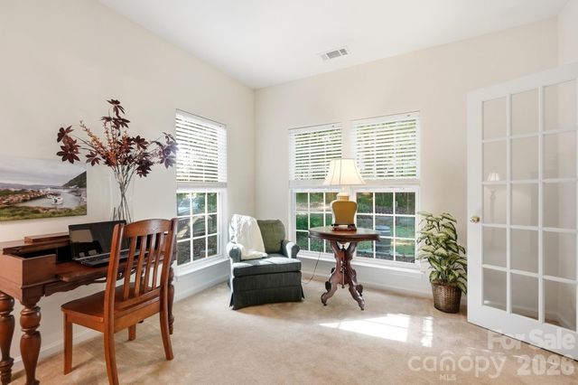 2100 Pineapple Court, Matthews, NC 28105