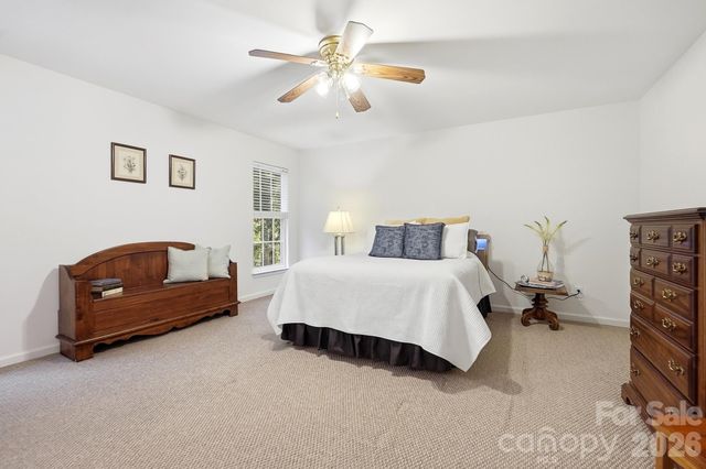 2100 Pineapple Court, Matthews, NC 28105