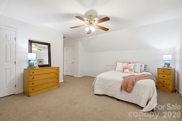 2100 Pineapple Court, Matthews, NC 28105