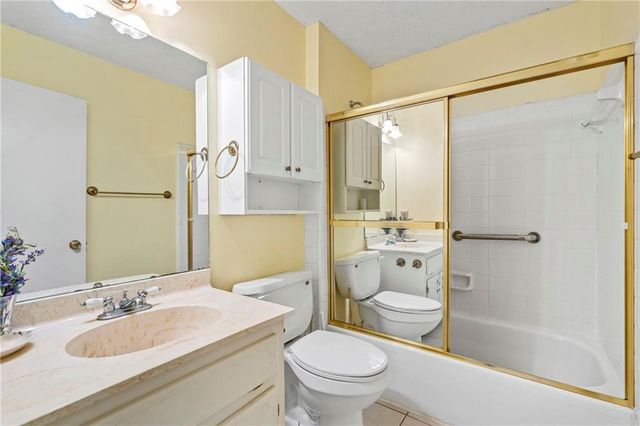 545 Longleaf Drive, Roswell, GA 30075