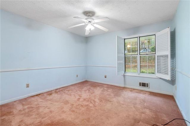 545 Longleaf Drive, Roswell, GA 30075