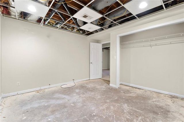 545 Longleaf Drive, Roswell, GA 30075