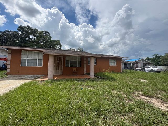 465 AUSTIN STREET, Lake Wales, FL 33853