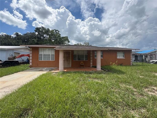 465 AUSTIN STREET, Lake Wales, FL 33853