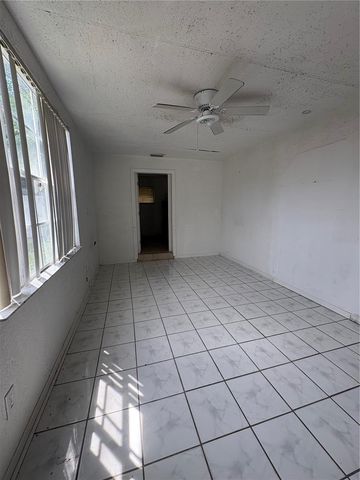 465 AUSTIN STREET, Lake Wales, FL 33853