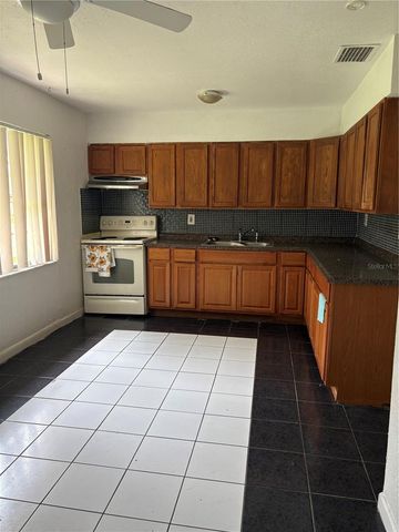 465 AUSTIN STREET, Lake Wales, FL 33853