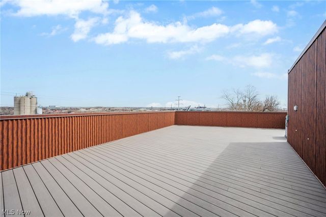 402 Jefferson Avenue, Cleveland, OH 44113