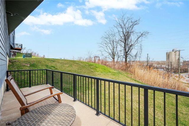 402 Jefferson Avenue, Cleveland, OH 44113