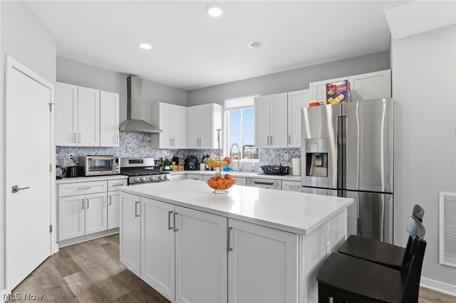402 Jefferson Avenue, Cleveland, OH 44113