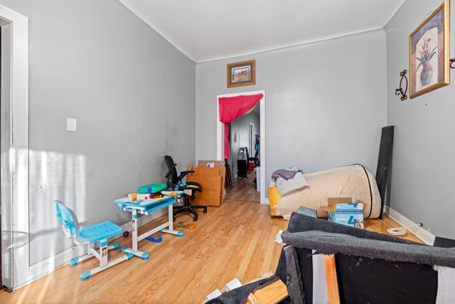 4827 S Throop Street, Chicago, IL 60609