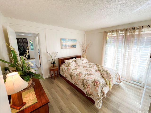 95-588 Nawenewene Circle, Mililani, HI 96789