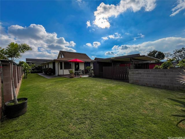 95-588 Nawenewene Circle, Mililani, HI 96789