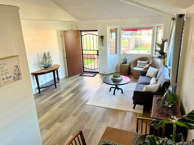 95-588 Nawenewene Circle, Mililani, HI 96789