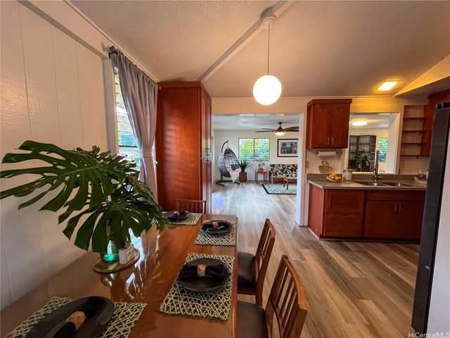 95-588 Nawenewene Circle, Mililani, HI 96789