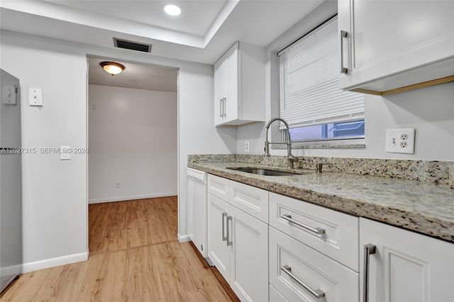 2441 SW 82nd Avenue 205, Davie, FL 33324