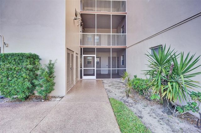 2441 SW 82nd Avenue 205, Davie, FL 33324
