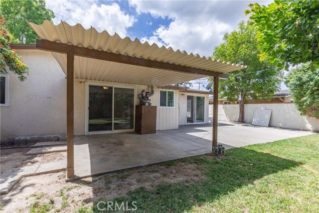 2027 W Arbor Way, Orange, CA 92868