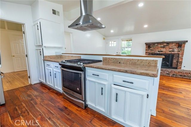 2027 W Arbor Way, Orange, CA 92868