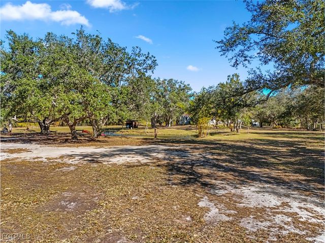 29414 Pine Villa CIR, Punta Gorda, FL 33982