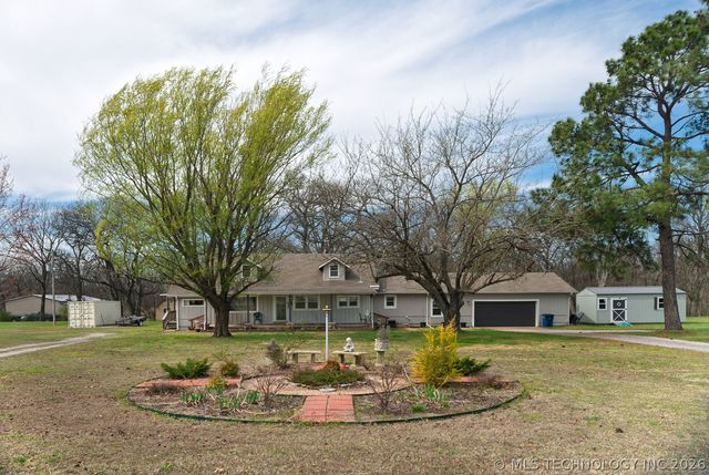 19202 S 46th East Avenue, Bixby, OK 74008