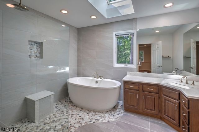 57 Linden Dr, Bernards Twp., NJ 07920