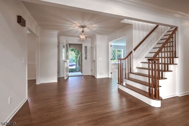 57 Linden Dr, Bernards Twp., NJ 07920