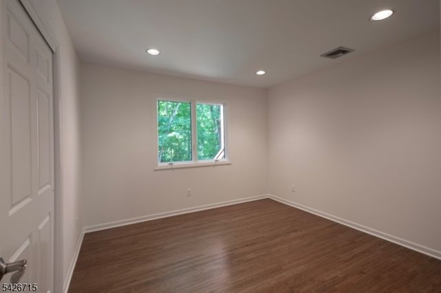 57 Linden Dr, Bernards Twp., NJ 07920