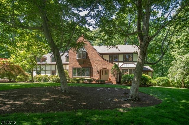 57 Linden Dr, Bernards Twp., NJ 07920