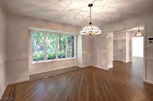 57 Linden Dr, Bernards Twp., NJ 07920