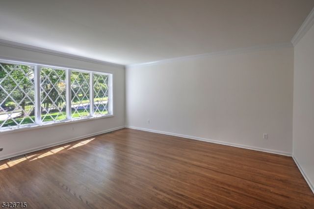 57 Linden Dr, Bernards Twp., NJ 07920