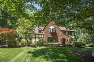 57 Linden Dr, Bernards Twp., NJ 07920