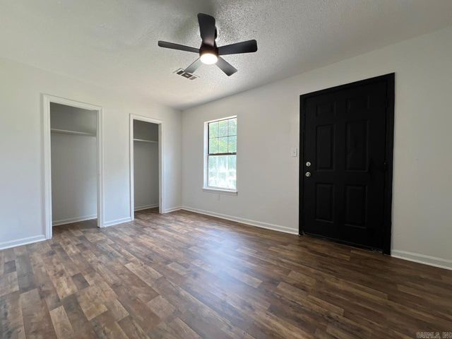 411 Krewson Street, Jonesboro, AR 72401