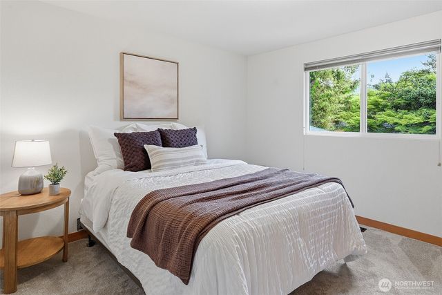 10611 237th Place SW, Edmonds, WA 98020