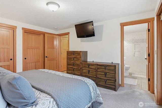 10611 237th Place SW, Edmonds, WA 98020