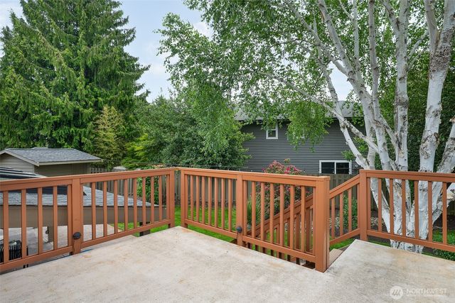 10611 237th Place SW, Edmonds, WA 98020