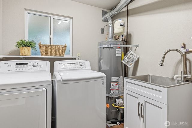10611 237th Place SW, Edmonds, WA 98020