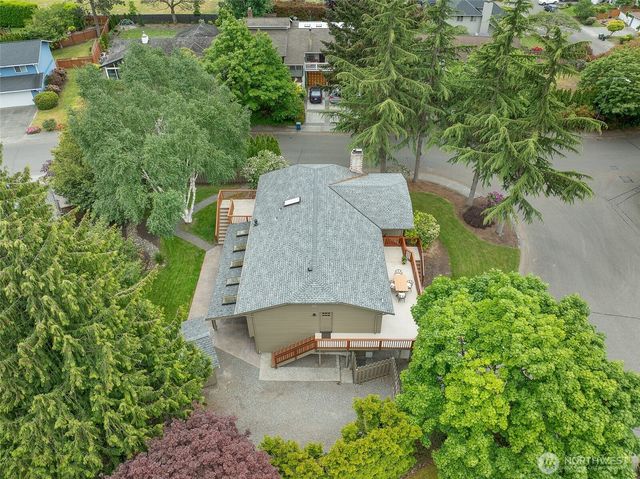 10611 237th Place SW, Edmonds, WA 98020