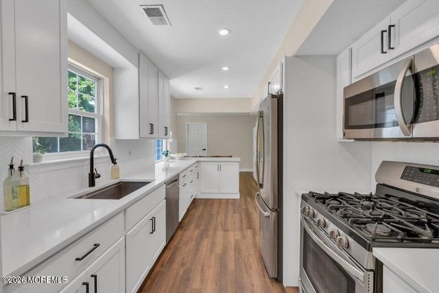 390 Grande River Boulevard, Toms River, NJ 08755