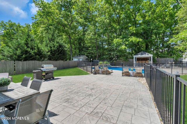 390 Grande River Boulevard, Toms River, NJ 08755