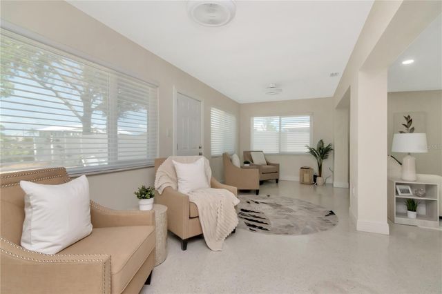 106 STEVEN STREET, Ruskin, FL 33570