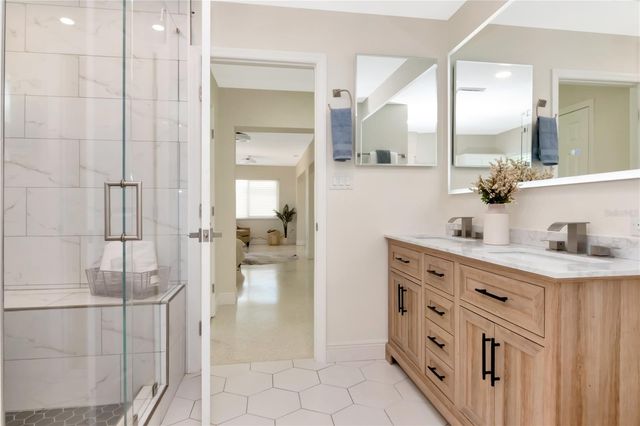106 STEVEN STREET, Ruskin, FL 33570
