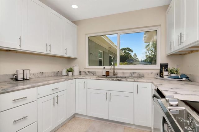106 STEVEN STREET, Ruskin, FL 33570
