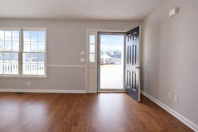 1519 Willow Bend, Woodstock, GA 30188