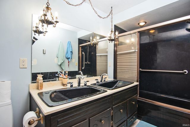 5218 Tomahawk Trail, Fort Wayne, IN 46804