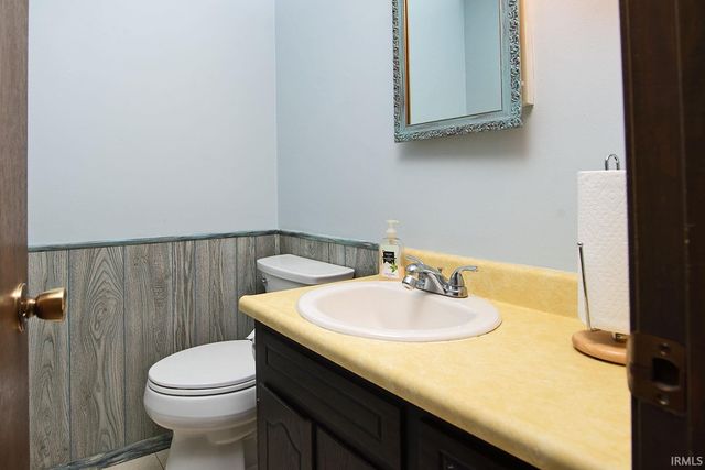 5218 Tomahawk Trail, Fort Wayne, IN 46804