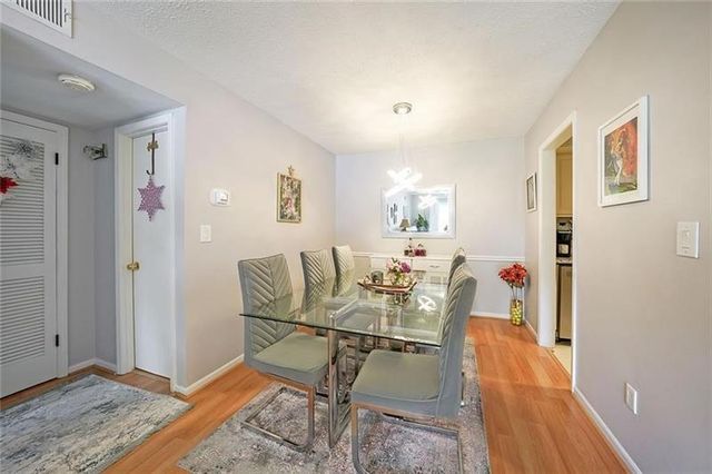 6851 Roswell Road O3, Atlanta, GA 30328