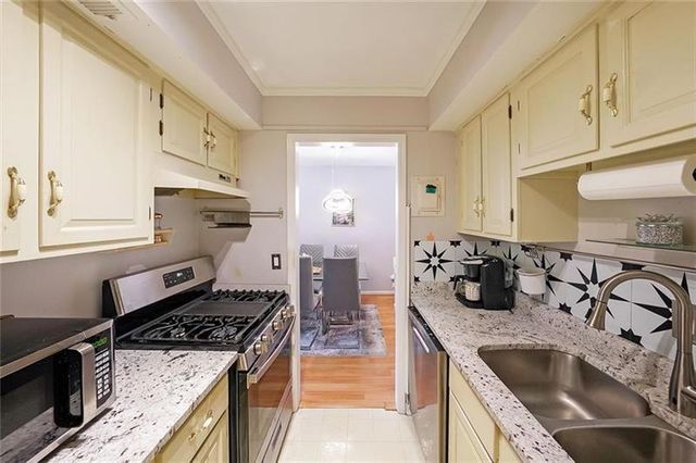 6851 Roswell Road O3, Atlanta, GA 30328